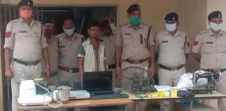 थाना बालको क्षेत्रान्तर्गत घर में चोरी करने वाले चोर चढा पुलिस के हत्थे