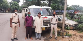 स्वराज माजदा वाहन सहित 02 कबाड़ चोर गिरफ्तार