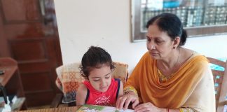 इंडस पब्लिक स्कूल दीपिका द्वारा ऑनलाइन वेबीनार मंच पर विश्व वरिष्ठ नागरिक सप्ताह के मद्देनजर बच्चों के मन में घर के बागवान- खिवैया- मुखिया-वरिष्ठ के प्रति बोई गई पॉजिटिव विचारों की बीज