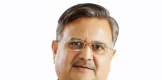 ‘छत्तीसगढ़िया गोबर बिनही, परदेसिया राज्यसभा जाही, बाकी छत्तीसगढ़ के कांग्रेसी मन बोरेबासी खाही’: रमन