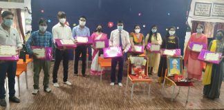 टीचर्स डे के अवसर पर इंडस पब्लिक स्कूल दीपका के प्राचार्य डाॅ. संजय गुप्ता ने व्यक्त किए अपने विचार