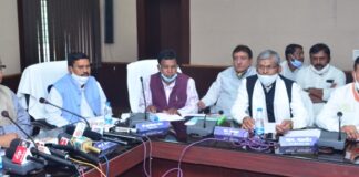 सरकार के दो साल पूरे, प्रभारी मंत्री डॅा. प्रेमसाय सिंह ने गिनाई उपलब्धियां.. जिला पंचायत सभाकक्ष में हुई प्रेस वार्ता