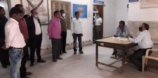 कलेक्टर के निर्देश पर हुआ पीएचई और पीडब्ल्यूडी कार्यालयों का आकस्मिक निरीक्षण.. नौ अधिकारी-कर्मचारी मिले अनुपस्थित, कारण बताओ नोटिस जारी..