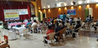 सड़क सुरक्षा सप्ताह: पहले दिन 135 वाहन चालकों की हुई स्वास्थ्य जांच.. वाहन चालकों के स्वास्थ्य एवं नेत्र जांच के लिए अगले दो दिन भी लगेंगे शिविर