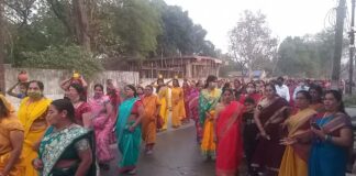 निगम कॉलोनी से निकली कलश यात्रा.. बड़ी संख्या में कॉलोनीवासी सहित पार्षद अनुज जायसवाल हुए शामिल