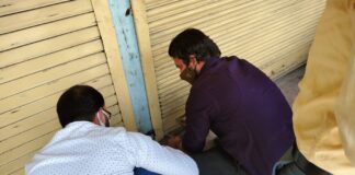 लाॅकडाउन का उल्लंघन कर खोली दुकान, तहसीलदार ने कराई एफआईआर, दुकान सील