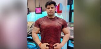 कार में मिला होटल मालिक बीजेपी पार्षद का शव, पास में पड़ा था तमंचा.. सुसाइड से पहले रिकॉडिंग में रिश्तेदारों को बताया जिम्मेदार