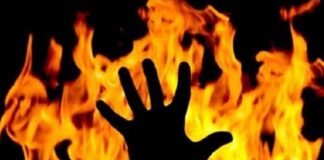 बिहार के बाढ़ में वहशी पिता की करतूत, पत्नी और दो मासूम बेटों को जिंदा जलाया, फरार