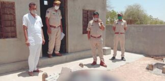 तलवार से पत्नी की गर्दन काटकर थाने पहुंचा पति, बोला- कर दिया काम तमाम..