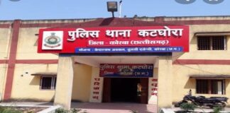 कोरबा: आबकारी विभाग के कर्मचारियों पर पूर्व पार्षद भड़के, थाने में दी लिखित शिकायत