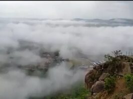 सीएम बघेल ने शेयर किया डोंगरगढ़ की पहाड़ियों में बादलों के खूबसूरत दृश्य का वीडियो