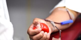 ज्योतिष: आपको दुर्घटनाओं से बचना है तो रक्तदान करिए, जानिए कैसे