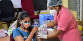छत्तीसगढ़: कोरोना को मात देने लक्ष्य से ज्यादा सवा लाख उम्मीद का टीका, टीकाकरण महाअभियान में इस जिले ने बनाया रिकार्ड