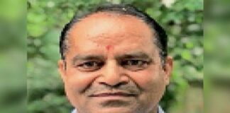 एसडीएम पर महिला फूड इंस्पेक्टर प्रियंका अग्रवाल ने अश्लील मैसेज भेजने के लगाए आराेप, कलेक्टर ने हटाया
