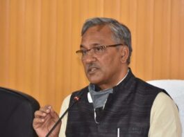 पूर्व मुख्यमंत्री का बड़ा बयान, बोले- मुसलमान नहीं लगवा रहे कोरोना वैक्सीन