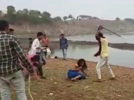 छोटी सी बात पर चचेरी बहनों से की क्रूरता, बर्बरता देख कांप उठेगी रूह, देखें वीडियो
