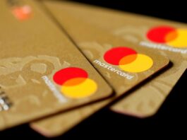 Master Card Ban से घबराएं बैंक! SBI, Axis समेत 5 बैंकों के कार्ड्स होंगे प्रभावित, पढ़ें आपके क्रेडिट पर क्या असर पड़ेगा?