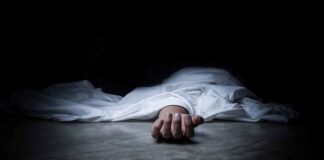 बेडरूम में मिली बुजुर्ग की लाश, बंधा हुआ था पैर