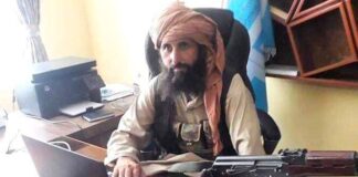 AK-47 के डर से दौड़ेगी इकॉनमी? यह बंदूकधारी बैंकर है अफगानिस्तान के सेंट्रल बैंक का मुखिया हाजी मोहम्मद इदरिस