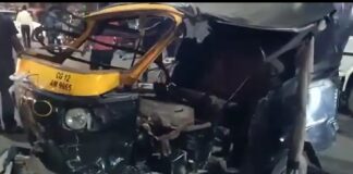 कोरबा ब्रेकिंग: बोलेरो ने ऑटो को मारी टक्कर, ऑटो के उड़े परखच्चे.. ऑटो चालक गंभीर रूप से घायल…