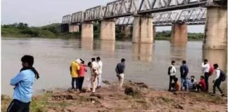 छत्तीसगढ़: दो छात्र नदी में डूबे, एक का शव बरामद
