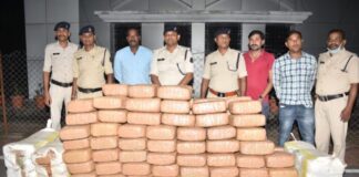 50 लाख का गांजा जप्त, मौके देखकर भाग खड़े हुए आरोपी, उड़ीसा से लाया जा रहा था