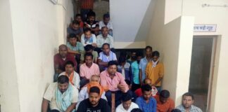 कोरबा: जुआ के फड़ पर कोरबा पुलिस का छापा… 4 लाख नगद जप्त.. 31 जुआरी गिरफ्तार