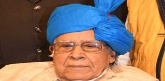 मुख्यमंत्री भूपेश बघेल के बड़े पिताजी श्यामाचरण बघेल का निधन