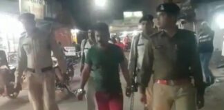 आईपी क्लब में डांस के दौरान फायरिंग, आरोपी को गिरफ्तार कर पुलिस ने निकाला जुलूस