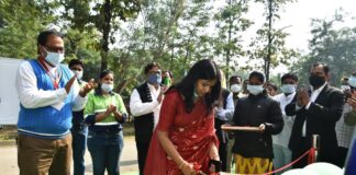कोरबा कलेक्टर श्रीमती रानू साहू ने किया बालको संचालित चलित स्वास्थ्य इकाई का उद्घाटन