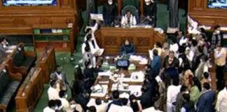Aadhaar को Voter Id से जोड़ेगा चुनाव सुधार विधेयक, लोकसभा से मिली मंजूरी