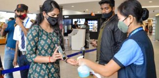 OMICRON: 7 दिन से भी कम समय देश में दोगुनी हुई ओमिक्रॉन से संक्रमित मरीजों की संख्या, आएगी तीसरी लहर?