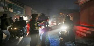 बुलेटप्रूफ नहीं थी बस, न जवानों के पास हथियार; लापरवाही का नतीजा श्रीनगर आतंकी हमला!