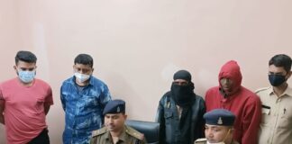 कोरबा: कार आगजनी मामले का खुलासा.. 04 आरोपी गिरफ्तार.. आरटीआई कार्यकर्ता करता था ब्लैकमेल