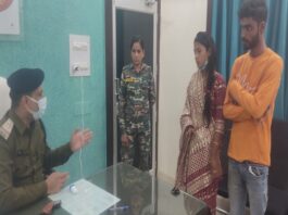 विदा होने के बाद बीच रास्ते में प्रेमी के साथ फरार हुई दुल्हन, लगातार भेज रही थी लाइव लोकेशन, बाथरुम के बहाने रुकवाई थी गाड़ी