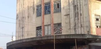 ‘द कश्मीर फाइल्स’ सिनेमा हॉल में नहीं देख पा रहे इस ऐतिहासिक शहर के लोग, जानें वजह
