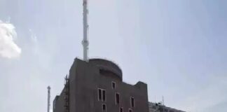 यूरोप के सबसे बड़े न्यूक्लियर प्लांट में उठा धुआं, यूक्रेन का दावा- हो सकता है चेरनोबिल से 10 गुना बड़ा ब्लास्ट