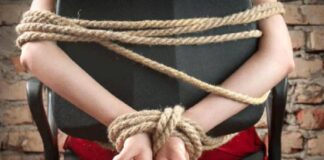 छत्तीसगढ़: नाबालिग को 7 साल से बंधक बनाकर रखा था सौतेला पिता, महिला एवं बाल विकास की टीम ने किया रेस्क्यू