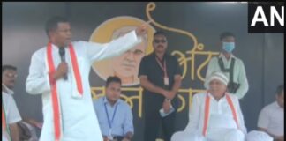 छत्तीसगढ़: मंत्री कवासी लखमा के बिगड़े बोल, हेमा मालिनी के गालों से कर डाली सड़कों की तुलना