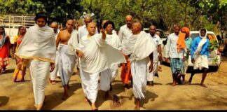 पाटेश्वर धाम में बली पर बवाल और बलवा, दो पक्षों में जमकर मारपीट