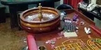 अवैध कसीनो का खुलासा, 4 युवतियों समेत 9 आरोपियों को दबोचा गया