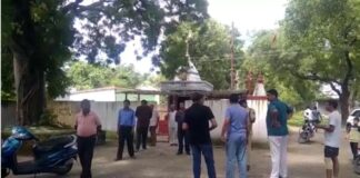 कोरबा: मंदिर में चोरी फिर तोड़फोड़, बदमाशों ने पवित्र ग्रंथों को भी किया आग के हवाले