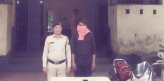 ब्रेकिंग: रास्ते चलते लड़की से मोबाईल लूटने वाले गिरफ्तार