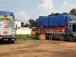 धान लोड ट्रक जब्त, अवैध तरीके से लेकर जा रहे थे दूसरे राज्य