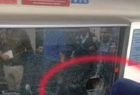 बिलासपुर के पास वंदे भारत ट्रेन पर 3 लोगों ने किया पथराव, हिरासत में लिए गए