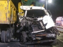 कोरबा ब्रेकिंग : तड़के सुबह दो ट्रेलर की सीधी टक्कर, दोनो ट्रेलर चालक की मौके पर ही मौत