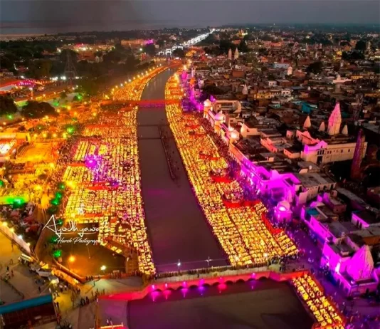 दिवाली पर जगमग हो उठी रामनगरी, सामने आई अयोध्या दीपोत्सव की मनमोहक तस्वीरें