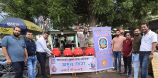 मारवाड़ी युवा मंच कोरबा के द्वारा घंटाघर चौक में अस्थाई प्याऊ की स्थापना की गई